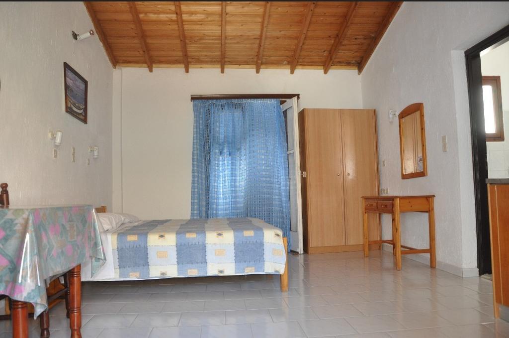 Villa Maria Marathokampos Room photo